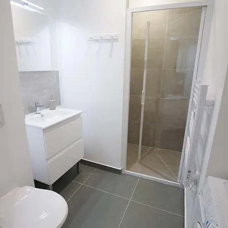 - T2 - Hypercentre - Climatise - Couple Capbreton